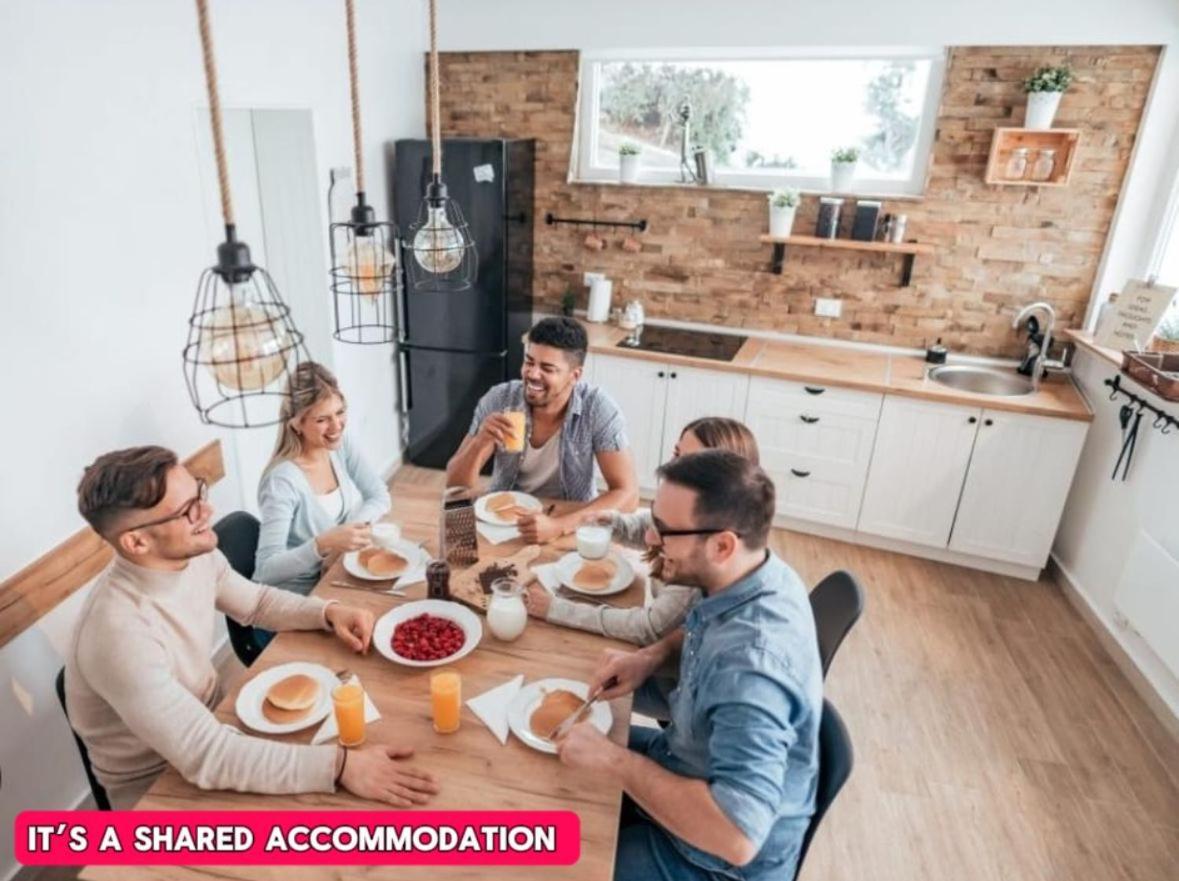 *Rg9Bc* For Your Most Relaxed & Cosy Stay + Free Parking + Free Fast Wifi * Leeds  Exteriör bild